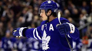 See more of auston matthews on facebook. Maple Leafs Auston Matthews Works Through Nagging Pain In Scoring Binge Sportsnet Ca