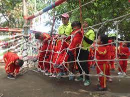 Seolah tak peduli dengan biaya yang harus dipersiapkan untuk sampai di negara ini. Harga Tiket Masuk Alas Prambon Harga Tiket Masuk Wisata Alas Prambon Alas Prambon Kabupaten Sidoarjo Biaya Outbound Alas Prambon Alas Prambon Sidoarjo