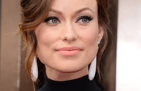 Olivia wilde ретвитнул(а) marvel studios. Oscars Beauty Olivia Wilde Penelope Cruz Embrace The Cat Eye The Hollywood Reporter