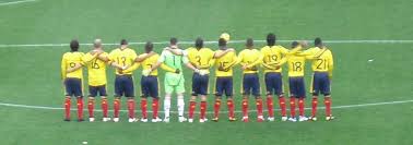 En las últimas horas la federación colombiana confirmó que el delantero alfredo morelos fue asilado, ya que su muestra pcr dio positivo por. File Seleccion Colombia En El Vicente Calderon 2011 Jpg Wikipedia