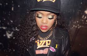 Lady leshurr performin her hit queen's speech 4 live on stage at the make the hood look good festival 2019 in switzerland. Caught Live Lady Leshurr Queen S Speech 4 Music News At Undertheradar