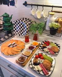 Gunaydin Iyi Hafta Sonlari Ne Nereden Fotoda Etiketli Kahvalti Kahvaltisunumu Breakfast Sunum Sunu Yemek Sunumu Yemek Tabagi Yemek Tabagi Sunumu