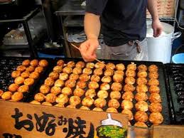 Takoyaki is believed to have originated in osaka in 1935, and the invention of this japanese classic is usually linked to endo tomekichi, a street vendor who used to sell chobayaki pancakes which were. Speed Takoyaki In Osaka Youtube