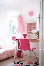 The rziioo hot pink office chairs is ideal for a wide variety of offices or workplace. Hot Pink Desk Chair Contemporary Girl S Room House Home