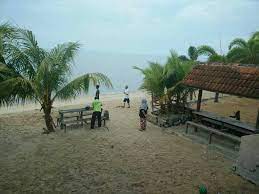 Telok gong homestay (sea view) is a traditional concept homestay perfect for a family retreat. Istana Beach Resort Home Facebook