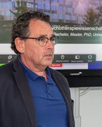 Dr. Dimitris Strakas