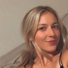 Julia Ralston (@julia_ralston4)