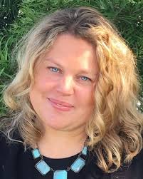 Amy Shull's Instagram, Twitter & Facebook