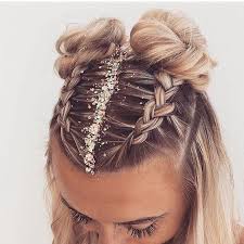 This is a very easy hairstyle that you can easily make by making a braided hand band and. Pin By Athena Harris On Hairstyles Festival Hair Romantic Braided Hair Nye Hairstyles