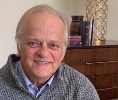 Former Fortune 500 CFO shares how he saw the Light