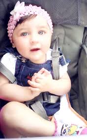 flor vera (@laluanadeflor)