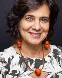 Ministra Nísia @nisiatrindadelima , obrigada. O Brasil testemunhou seu  empenho na reconstrução do Sistema Único de Saúde, destroçado pelas  incompententes mãos dos bolsonaristas que lhe antecederam. As mulheres são  quase 75% das