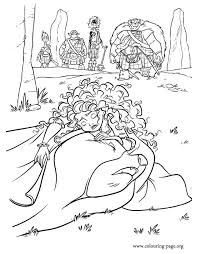 In This Coloring Page From Brave Merida Puts The Sewn Tapestry On Top Of The His Mother E Bear Coloring Pages Cinderella Coloring Pages Cartoon Coloring Pages