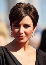 10 stylish short bob haircuts for thick hair in freshest new hair colors! Layered Razor Cut Hairstyles Weekly