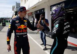 Zo hoorden we aardig wat scheldpartijen tijdens de crash die valtteri bottas veroorzaakte in de openingsronde van de race. Cnz1b8u114hspm