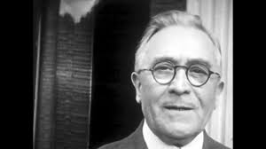 Film of Ellis Stanyon performing silk magic