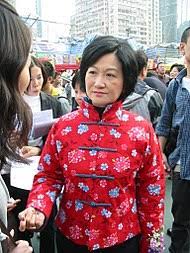 葉國謙葉劉淑儀，你太年輕了。 你以為這場反送中運動上真的有隱形、非常精密嘅大佬嗎？ 葉國謙葉劉淑儀，你太年輕了。 你以為這場反送中運動上真的有隱形、非常精密嘅大佬嗎？ 其實都是我一個人幹的，不然我再換個id. å¶åˆ˜æ·'ä»ª Wikiwand
