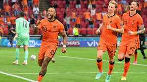 Der abwehrspieler steht beim psv eindhoven . Niederlande Ziehen Als Gruppensieger Ins Achtelfinale Ein Dfb Deutscher Fussball Bund E V