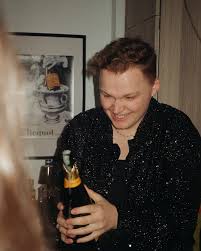 Aidan Bonner (@aidanbonner) • Instagram photos and videos