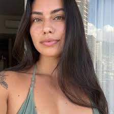 Lauren Rawls's Instagram, Twitter & Facebook