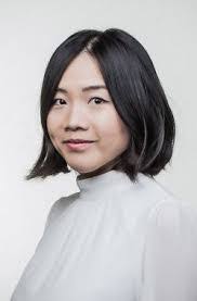 Debbie Lau's Instagram, Twitter & Facebook