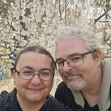 What does "duo/tandem" read mean in the Throne of Glass series?