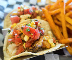 Their name may have bar in it but this is a family restaurant with the best fish tacos on the beach. Restaurants For The Best Family Friendly Eats On The Outer Banks Of North Carolina