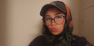 Hey guys! It's Lo, your favorite trash talker. Tune in tonight at 5:30PM  EST. I'll be playing Marvel Rivals as Cloak & Dagger. You better get ready  for some proper support main