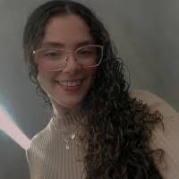 Natasha Andrade's Instagram, Twitter & Facebook