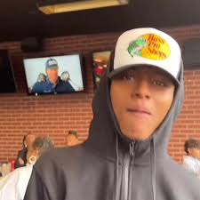 Clouded Clothing Darius