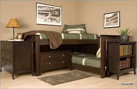 Our headboards and beds are designed to be elegant and inviting, or luxe and glamorous. Bedroom Furniture Set Buy Bedroom Furniture Induscraft Com