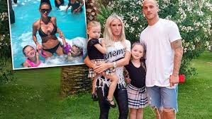 Check out his latest detailed stats including goals, assists, strengths & weaknesses and match ratings. Markos Frau Sarah Arnautovic Super Mama Mit Traumbody Krone At
