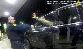 Us Army Officer Sues Police Who Pointed Guns And Pepper Sprayed Him During Traffic Stop Us Policing The Guardian