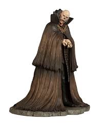 I remember running mota's ogers for a couple of years, that stuff smelled like a rancid diaper. The Strain Statue 1 5 The Master Jusef Sardu Incarnation 40 Cm Heldenshop