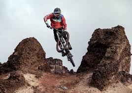 Push your riding to the next level and enjoy the benefits of better control, improved traction, and more comfort. Full Suspension Mountain Bikes For All Your Challenges Focus Bikes