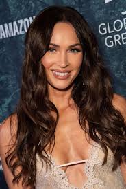 If you want to seek perfection in your teeth, consider cosmetic dentistry in one visit to cancun. Smile Meganfox