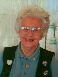 Ruth Durfee's Instagram, Twitter & Facebook