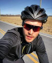 Pin By Harjeev On Francisco Lachowski Bicycle Helmet Helmet Bicycle