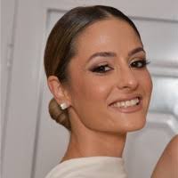 100+ perfiles de «Zelenovic»