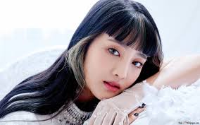 Minnie' yang cantik dari '(G)I-DLE' (Band K-Pop) 4K unduhan wallpaper