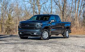 It's been a long time, but the 2019 chevy silverado 1500 rst seems to have caught up with the competition. 2019 Chevrolet Silverado 1500 Review Pricing And Specs