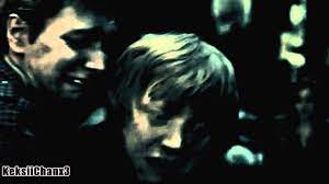 Are fred and george weasley the same person? Fred And George Weasley Fred S Death Youtube