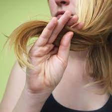 grunstich haare so kann man ihn entfernen gala de