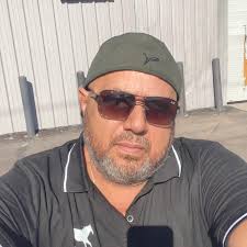 He dado con el individuo que se estaba comiendo las papayas🤭🤭🤭😅😅🥰  #gatos #amoranimal