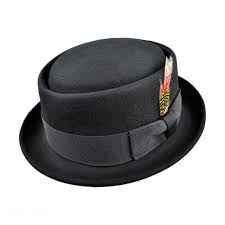 Crursed Hat Of Disguise Sezony Obsidian Portal