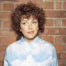 Today is a sad day as annie mac is leaving radio 1 after 17 years at the station. Annie Mac Festivaltickets Festicket