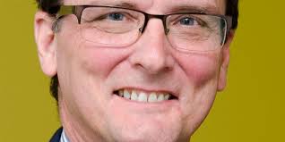 University of Akron's chief of staff to retire