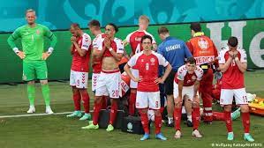 Fans and players watched on in horror as denmark's star christian eriksen collapsed in their euro 2020 game against finland. Drama Um Danemarks Christian Eriksen Sport Dw 12 06 2021