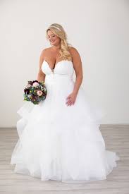 Strapless Lace Plus Size Ballgown Layered Tulle Skirt Plunge Neckline In 2020 Plus Size Wedding Gowns Ball Gowns Wedding Ball Gown Wedding Dress