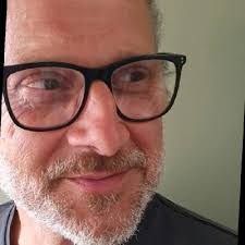 Roland Stephenson's Instagram, Twitter & Facebook